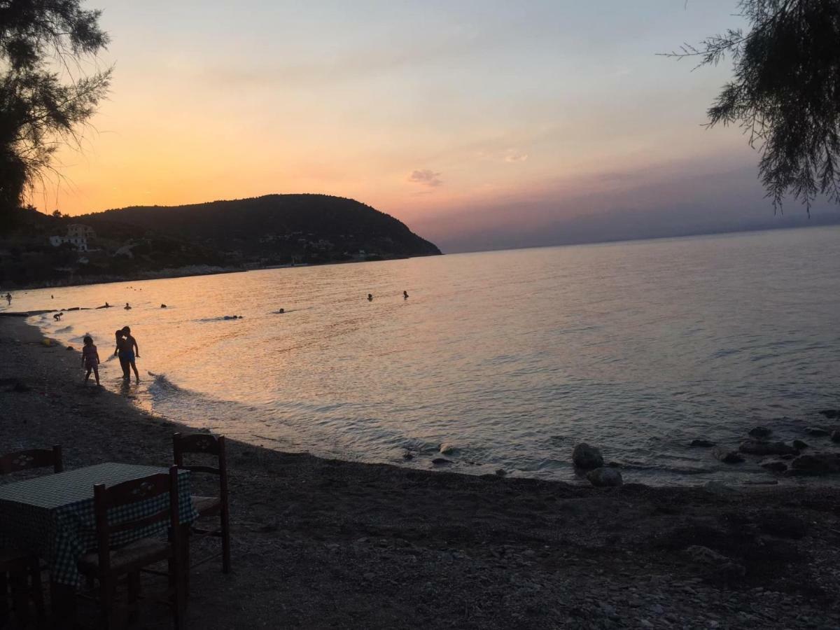 Eratous Seaside House Villa Agii Dimitrios ke Panteleimon Dış mekan fotoğraf